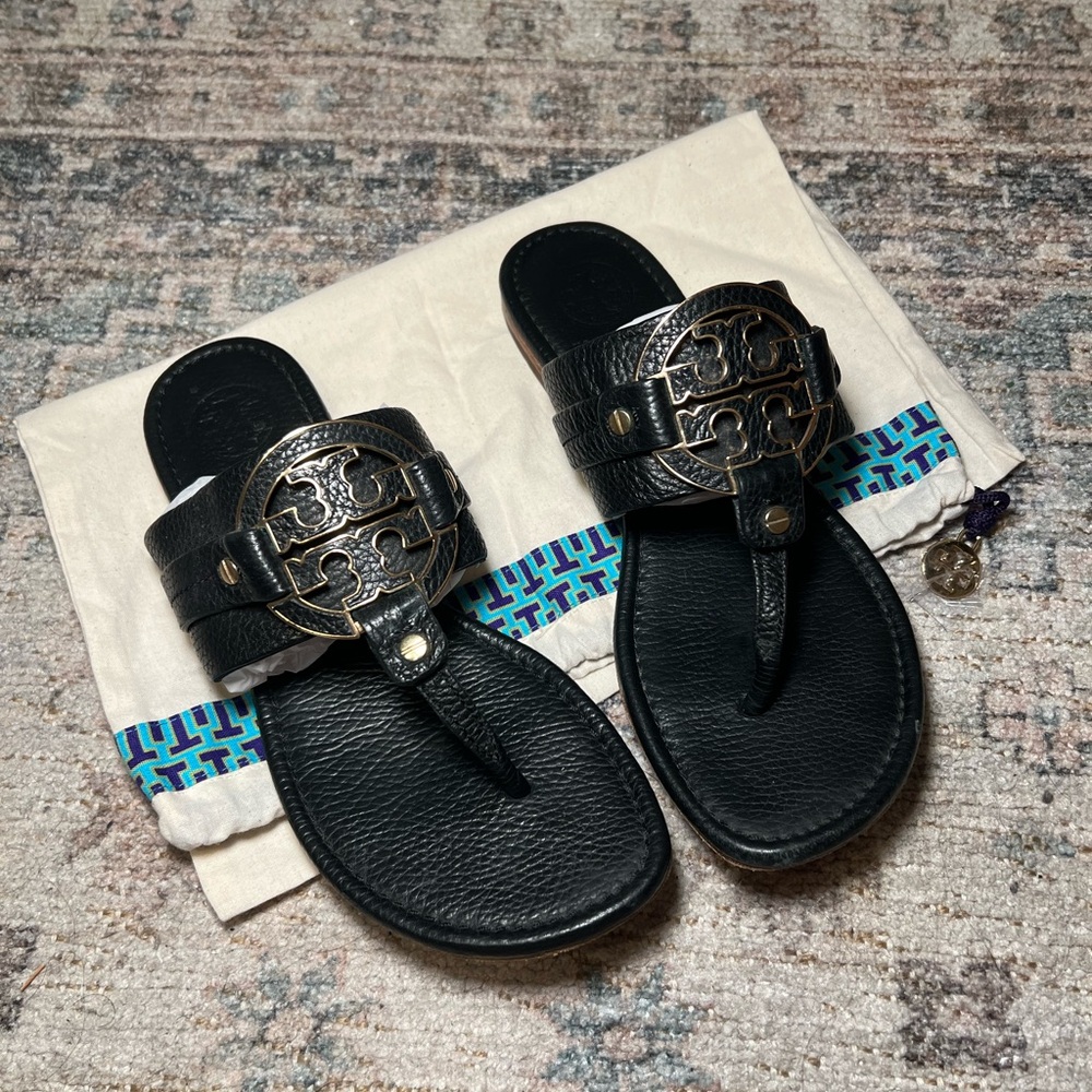 Tory Burch Amanda Flat Thong Sandals Sz 8
